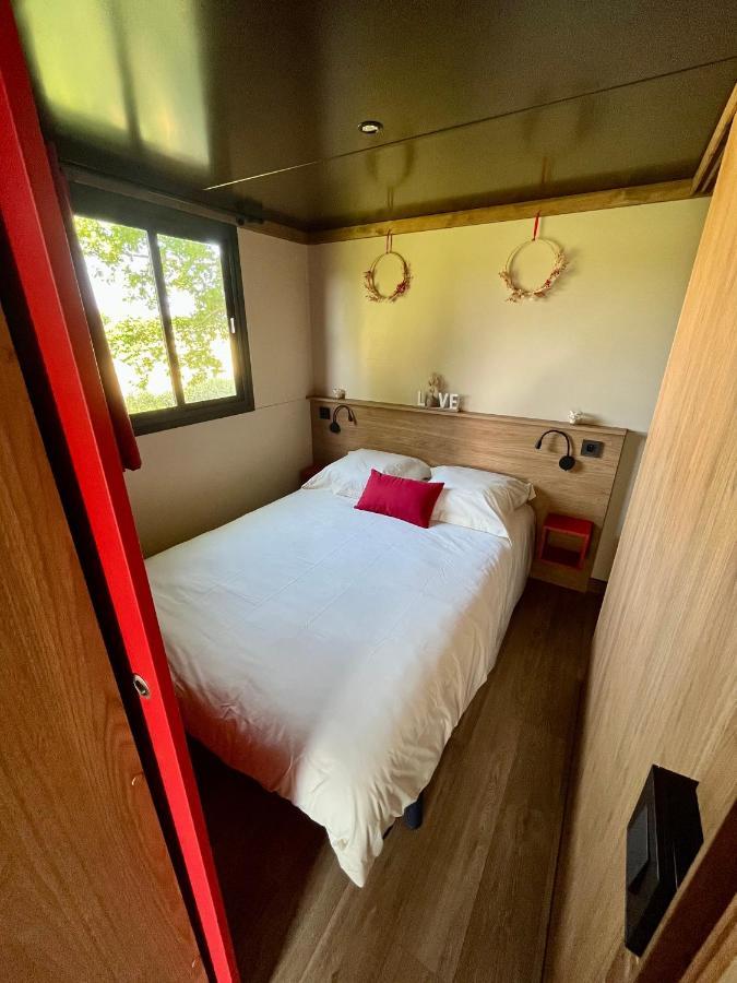 Вілла Domaine Des Galinaces Roulotte La Roussette 2-4P Marigny-les-Reullee Екстер'єр фото